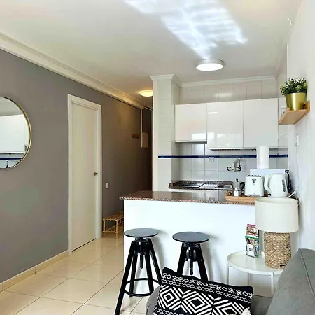 Sunny Near Yumbo And Dunes *