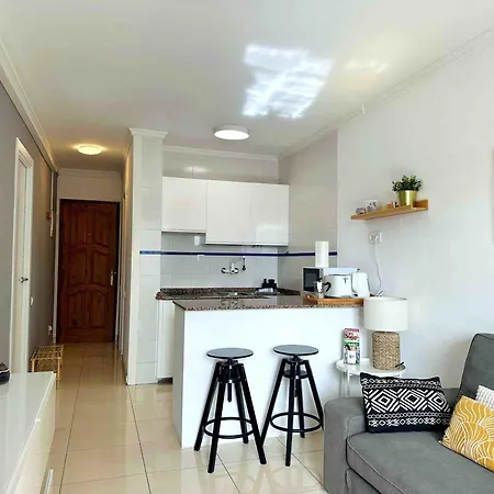 Sunny Near Yumbo And Dunes *