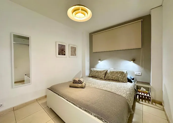 Sunny Near Yumbo And Dunes * Playa del Inglés