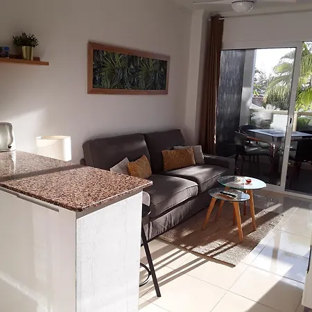 Апартаменты Sunny Near Yumbo And Dunes *