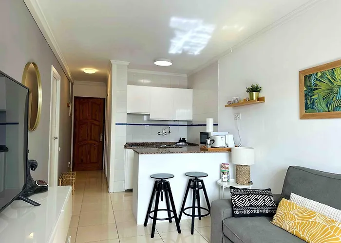 Sunny Near Yumbo And Dunes *